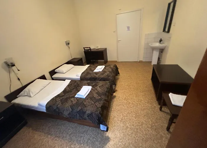 Hostel Viktorija With Private Rooms