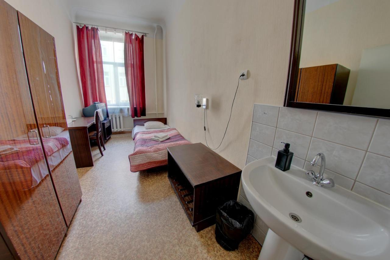 Hostal Viktorija With Private *